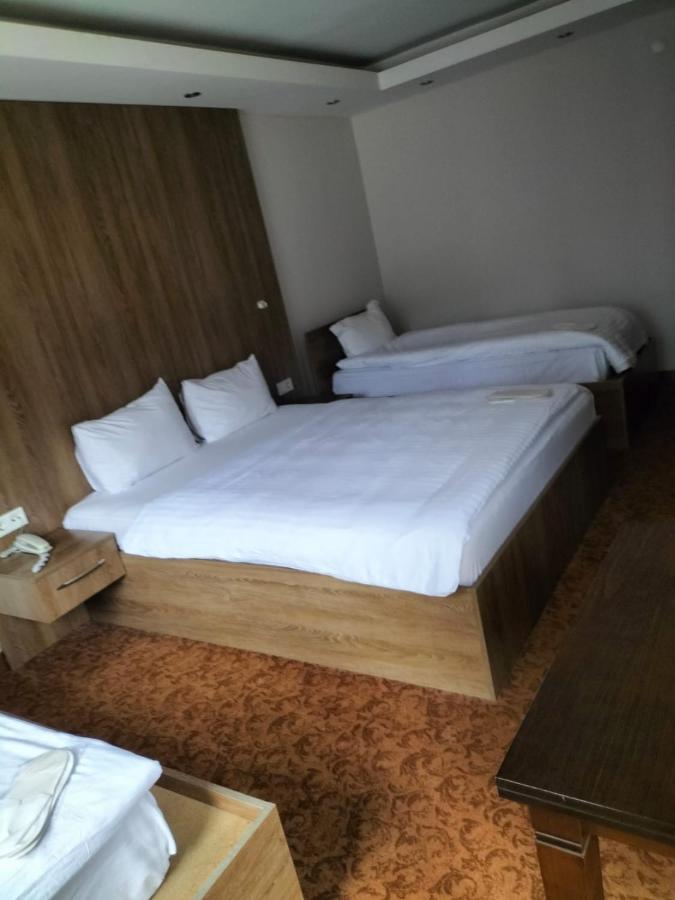 Ny World Hotel Estambul Exterior foto