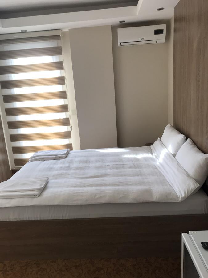 Ny World Hotel Estambul Exterior foto