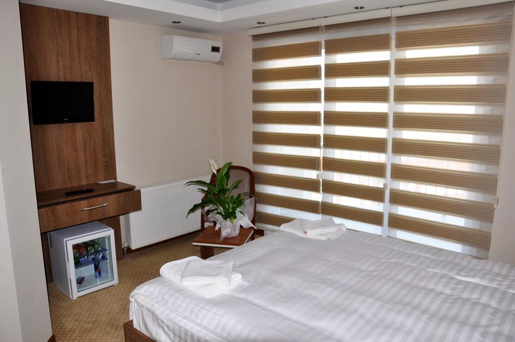 Ny World Hotel Estambul Exterior foto